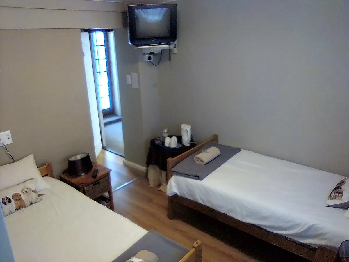 Egmont Guest House Port Elizabeth